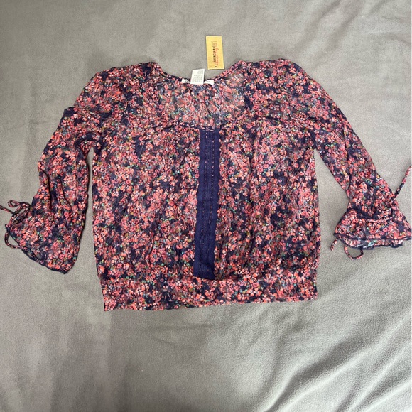American Rag Blouse - Picture 1 of 2